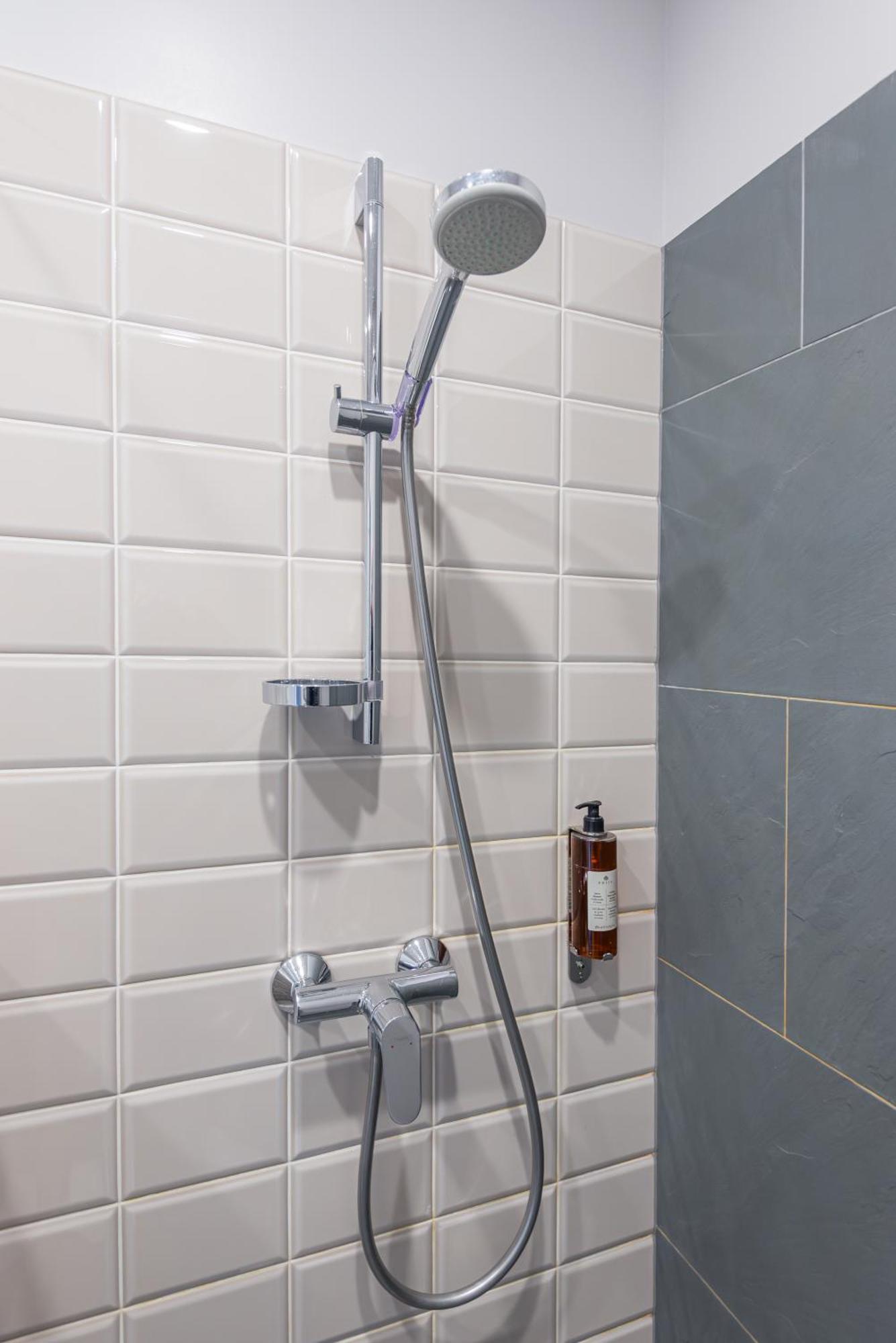 Guesthouse Zilviciu G. 5 بالانغا المظهر الخارجي الصورة