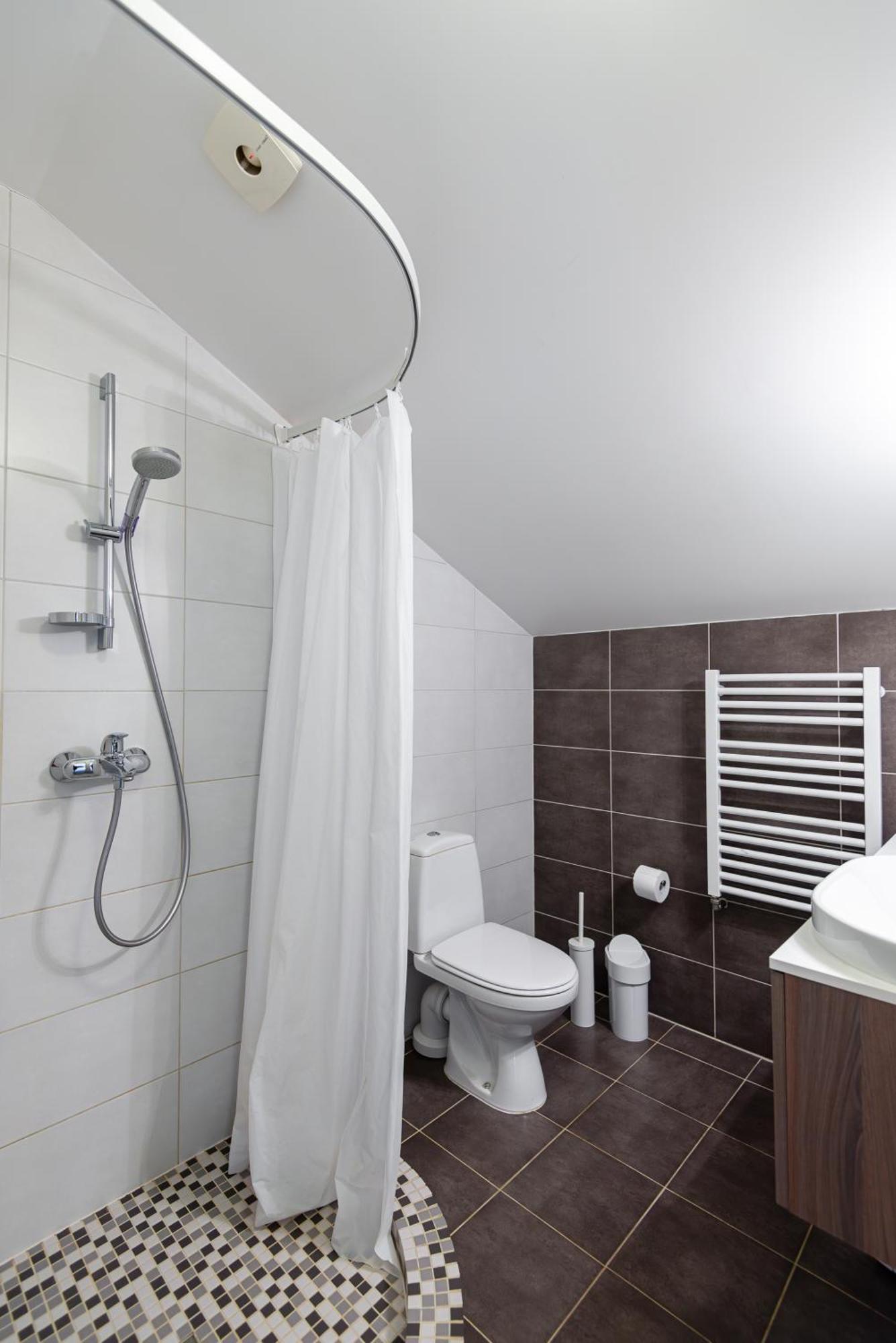 Guesthouse Zilviciu G. 5 بالانغا المظهر الخارجي الصورة